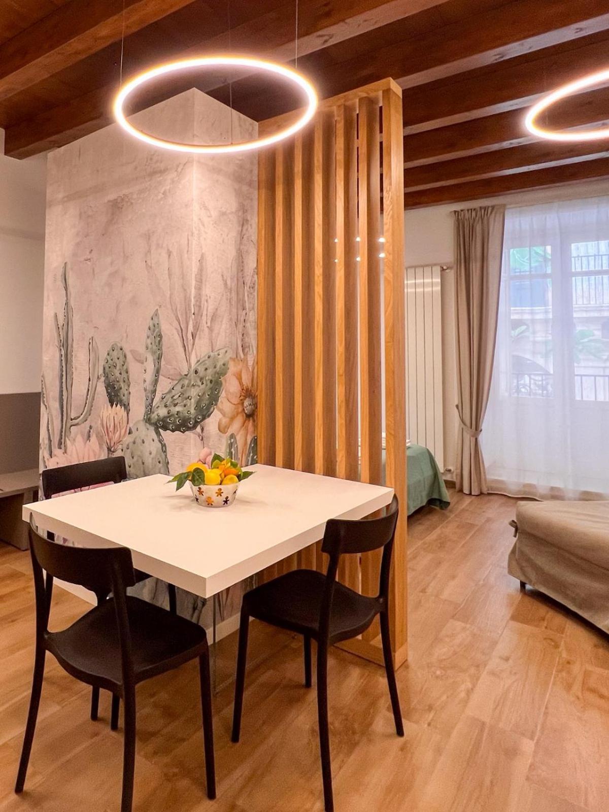 Oasi Porta Felice Apartment Palermo Bagian luar foto
